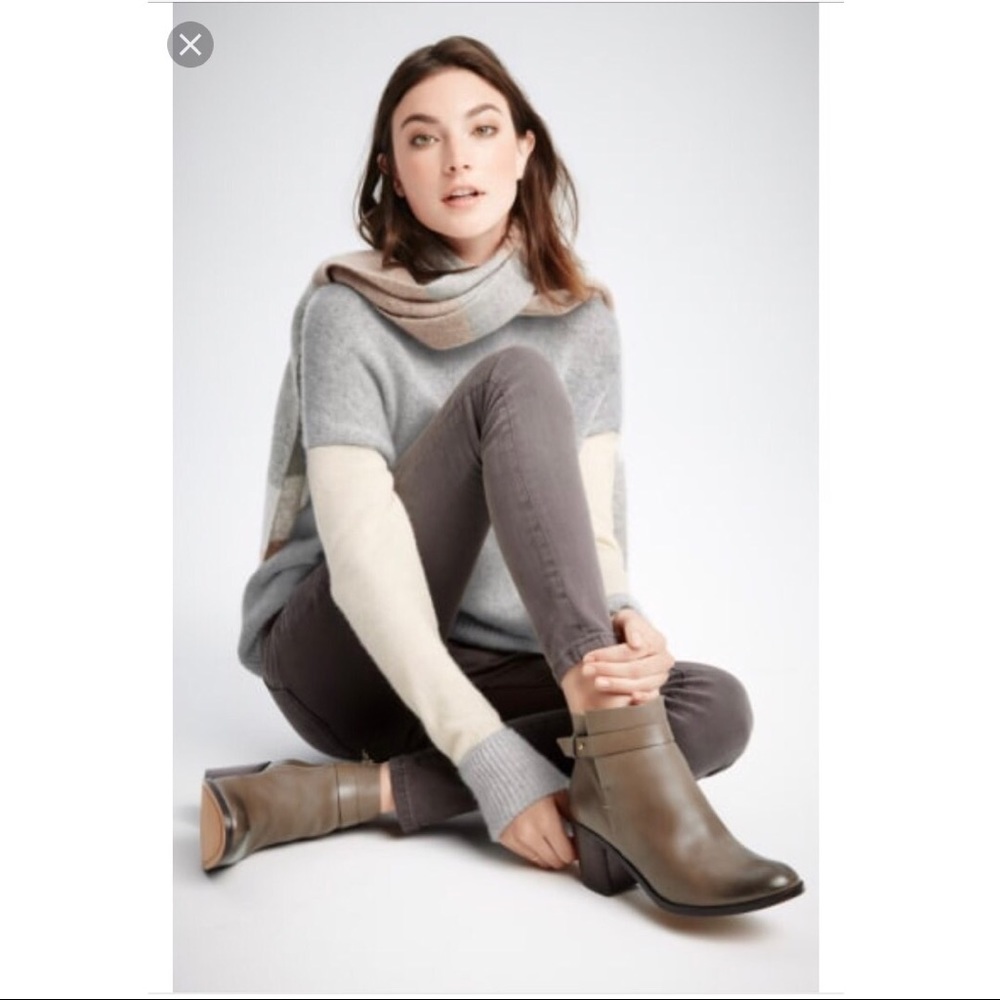 Halogen Glenna Leather Ankle Boots